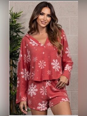 ❄️🎄New Hacci Brushed Soft Muted Red Snowflake Ultra Soft Shorts Lounge Set❄️🎄